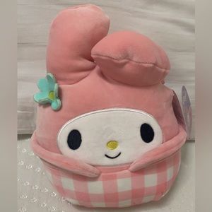 Hello kitty squishmallow